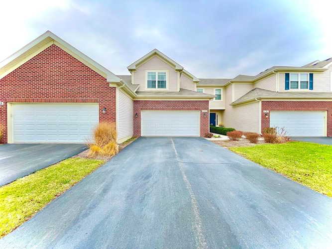 133 Dorset Ave Oswego, IL 60543