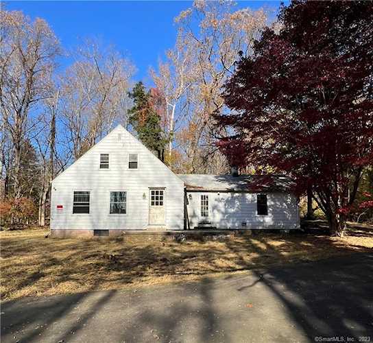 885 Mapledale Rd Orange, CT 06477