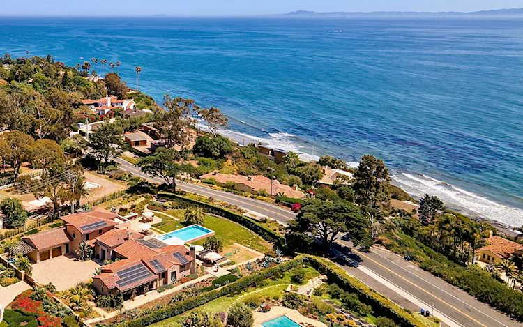 3435 Marina Dr Santa Barbara, CA 93110