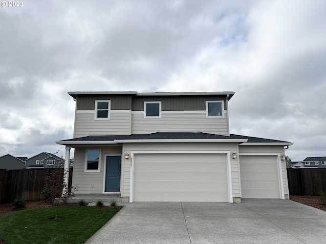 8829 N 3rd CIR Ridgefield, WA 98642