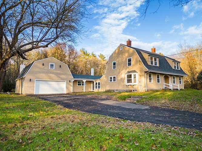 112 River Street Halifax, MA 02338