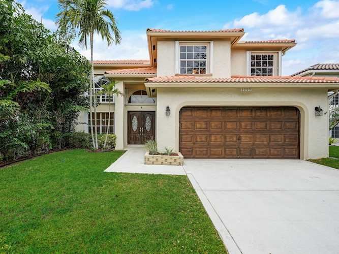 3995 Laurelwood Lane Delray Beach, FL 33445