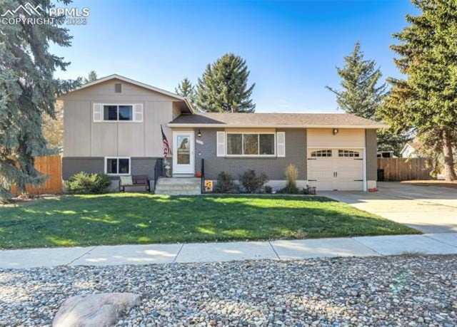 1202 Lehmberg Boulevard Colorado Springs, CO 80915