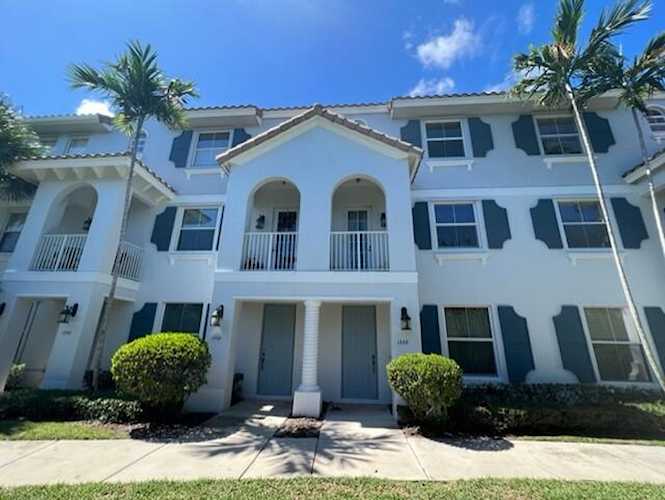 1368 Piazza Pitti Boynton Beach, FL 33426