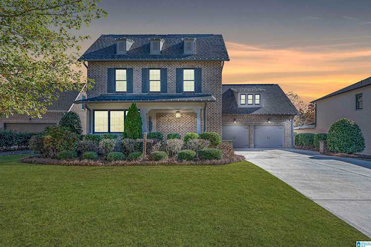 660 Provence Drive Vestavia Hills, AL 35242