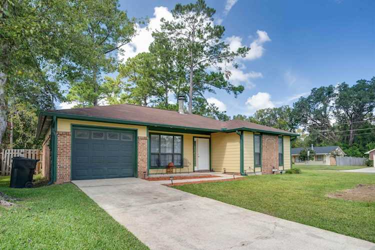 3246 Thames Dr Tallahassee, FL 32309
