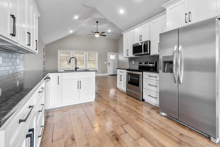 253 Lone Oak Dr Somerset, KY 42503