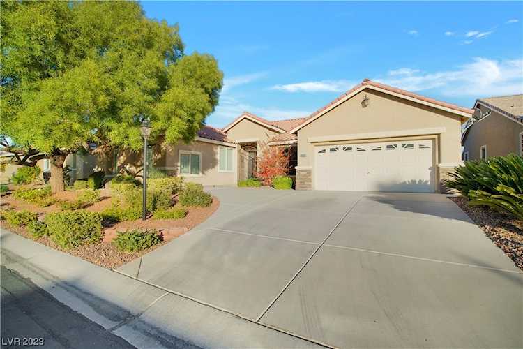8608 Willow Cabin St Las Vegas, NV 89131