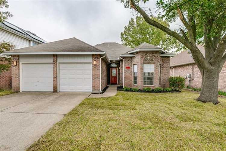 1232 Regent Street Mesquite, TX 75149