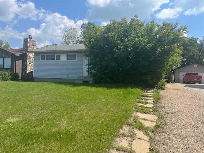 47 Centennial Dr Fort McMurray, AB T9H 1