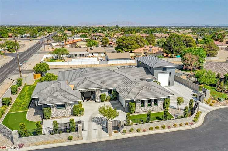 8515 W Washburn Rd Las Vegas, NV 89149