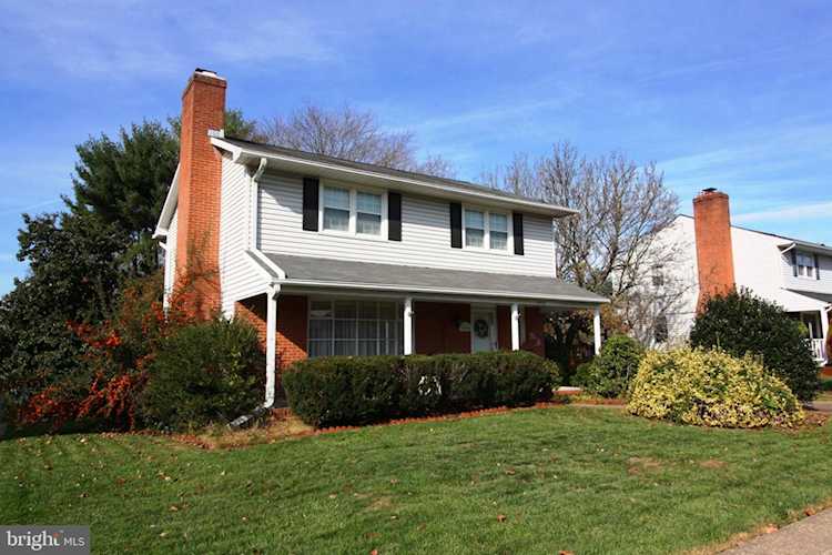 10406 Greenside Dr Cockeysville, MD 21030