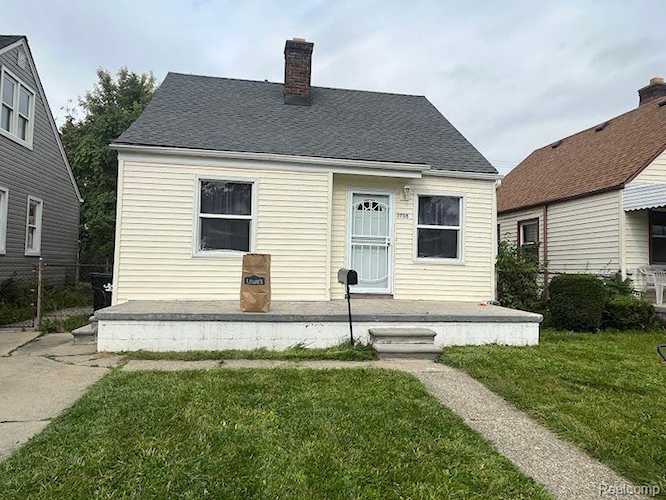 3708 S Bassett St Detroit, MI 48217
