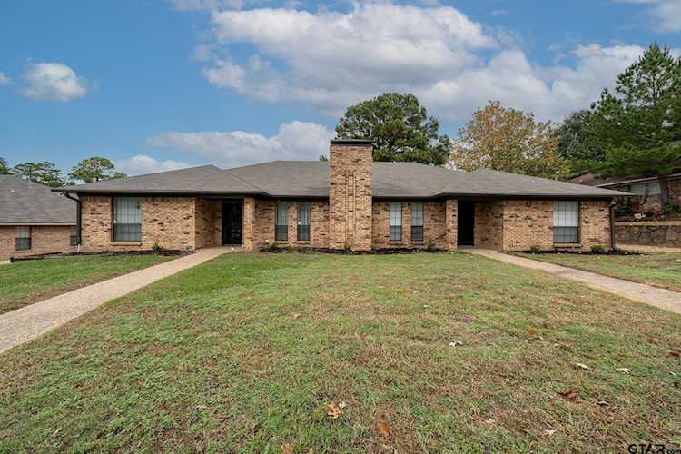 1700-1702 Timber Creek Dr. Tyler, TX 75703