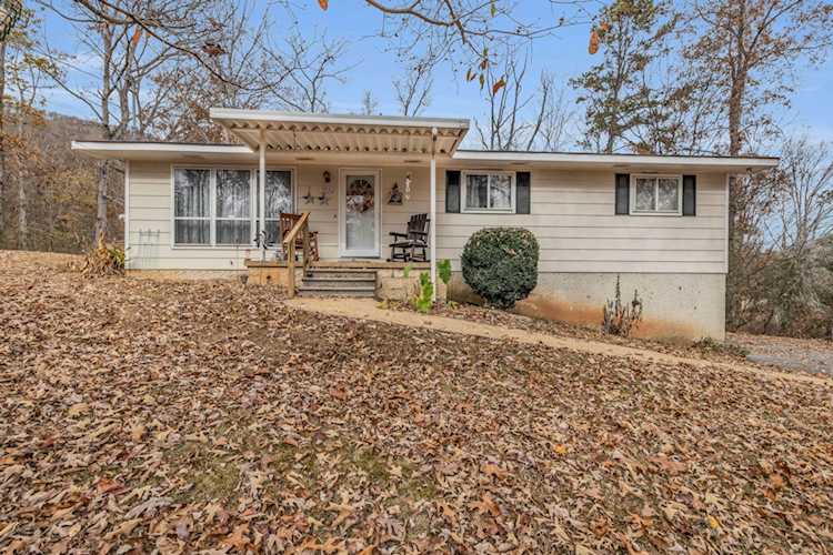 7931 Selcer Rd Hixson, TN 37343