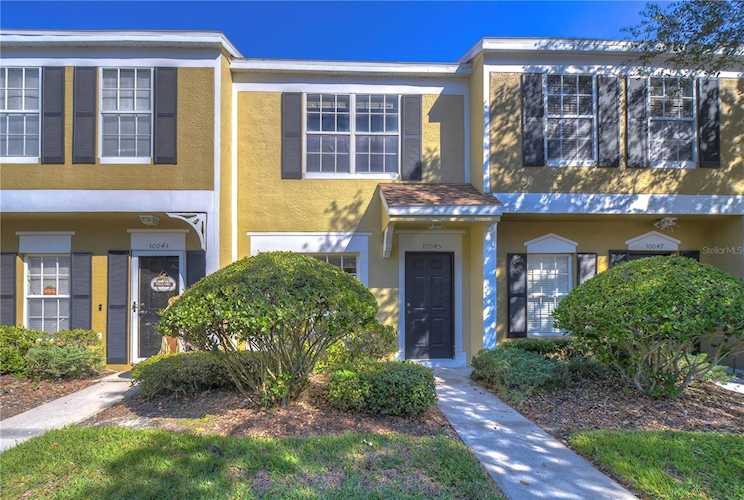 30045 Granda Hills Ct Wesley Chapel, FL 33543