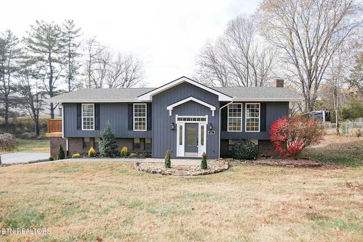 817 Drinnon Dr Morristown, TN 37814