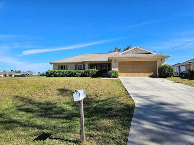 1845 NW 21st Avenue Cape Coral, FL 33993