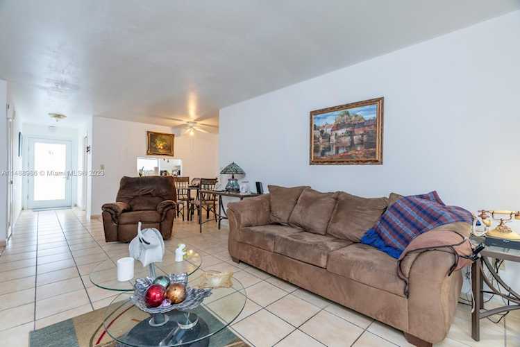 1519 Drexel Ave #200 Miami Beach, FL 33139