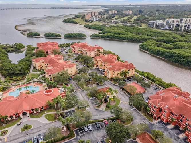 2713 Via Murano #232 Clearwater, FL 33764