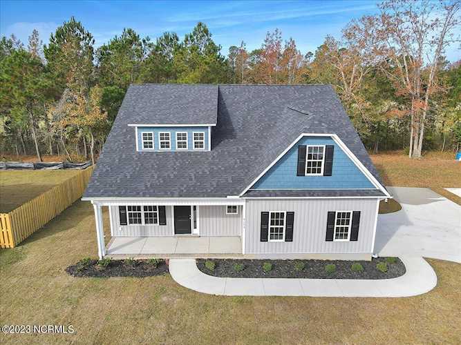 7173 Old Stump Dr SE Leland, NC 28451