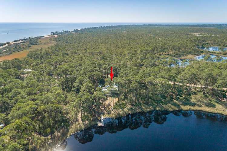 55 Lakeview Dr Alligator Point, FL 32346