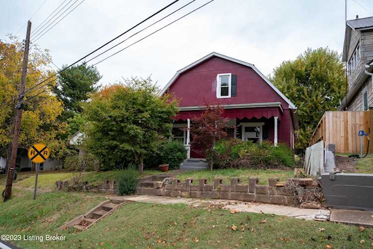 111 E Main St Vine Grove, KY 40175