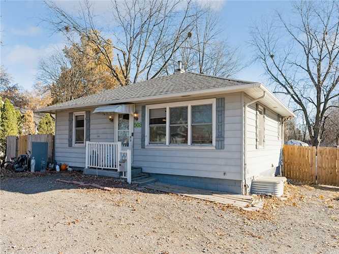 503 S 1st Ave Altoona, IA 50009
