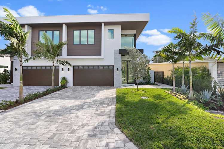4 Eastview Avenue Delray Beach, FL 33483