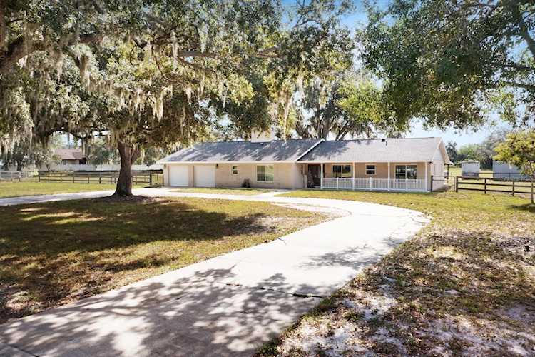 3205 69th St E Palmetto, FL 34221