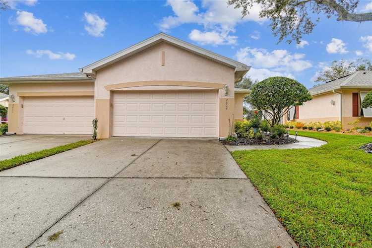 2609 Eagle Greens Dr #5 Plant City, FL 33566