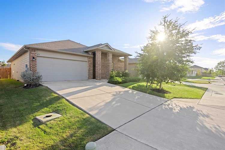 673 Donegal LN Georgetown, TX 78626