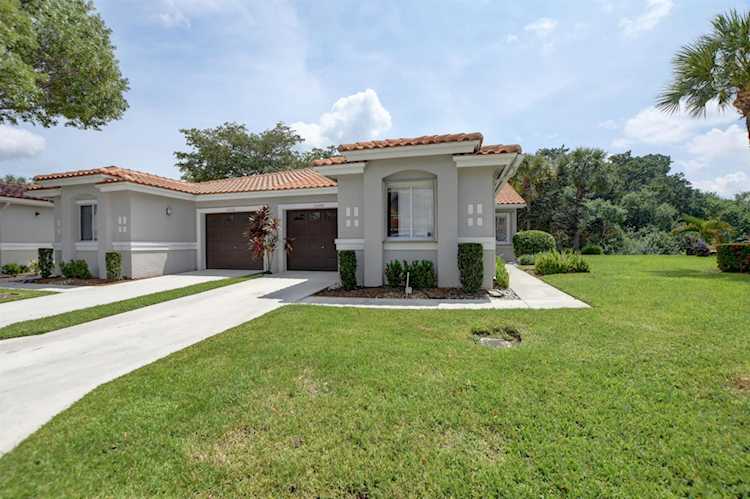 10440 Lake Vista Circle Circle Boca Raton, FL 33498