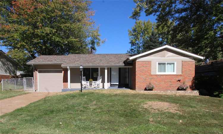 3116 Aberdeen Dr Florissant, MO 63033