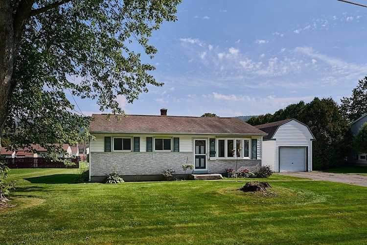 23 Baldwin Ave Pittsfield, MA 01201