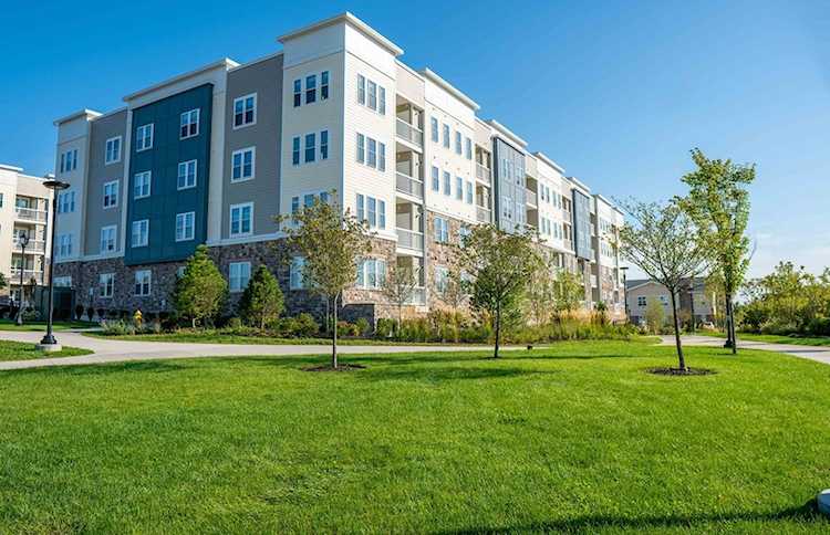 2 Winslow Lane #403 Grafton, MA 01536