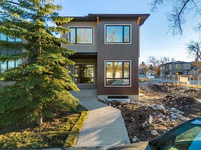 2537 4 Ave NW Calgary, AB T2N 0P5
