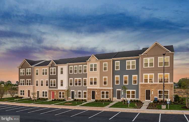 15035 Jaxton Square Ln Haymarket, VA 20169
