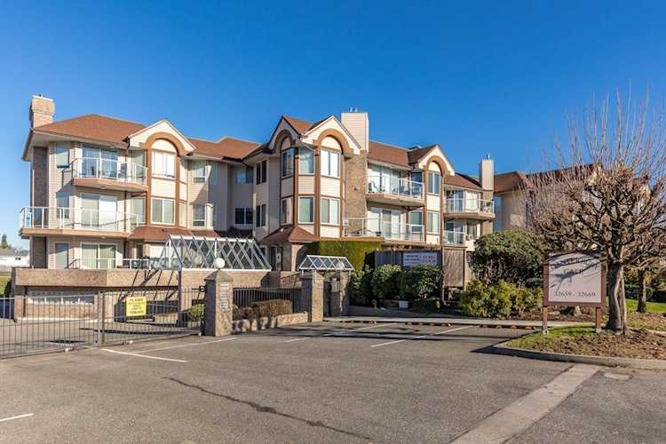 32669 George Ferguson Way #305 Abbotsford, BC V2T 4E4