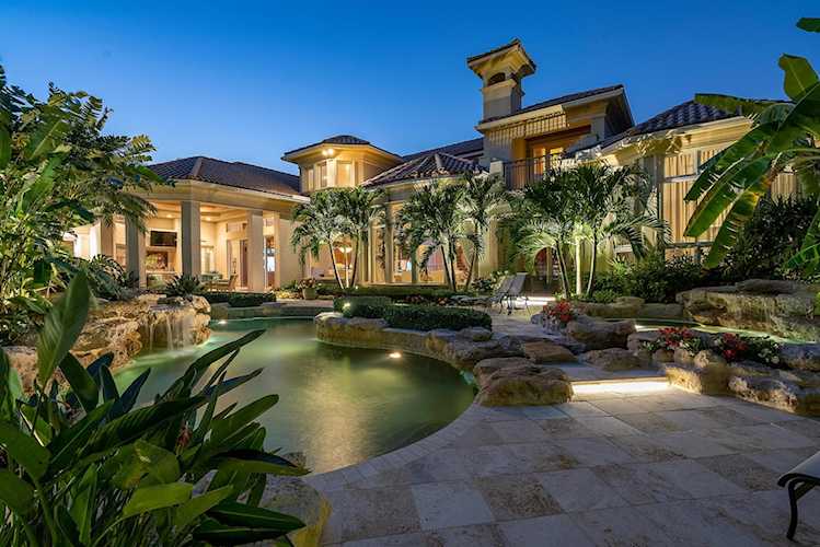 174 W Coconut Palm Road Boca Raton, FL 33432