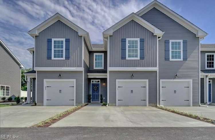 3658 Towne Point Rd Portsmouth VA 23703 | MLS# 10511029 - TREG.com Photo 1