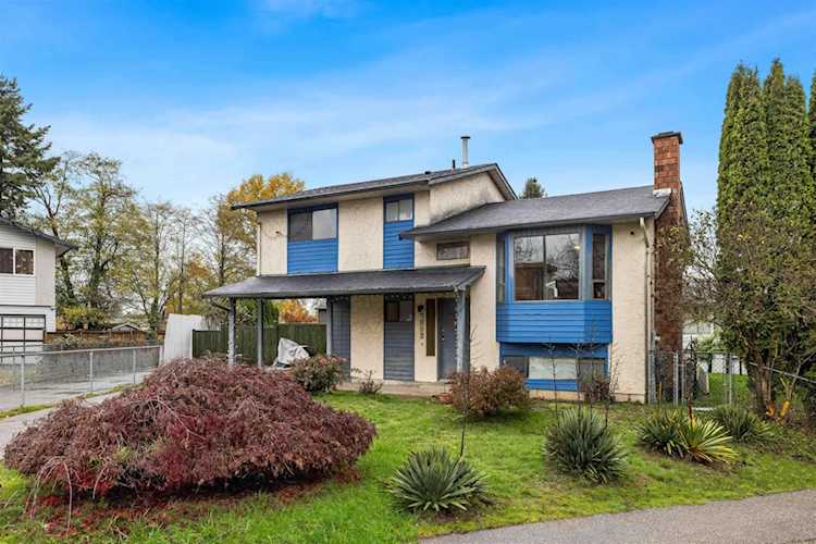 7883 126A Street Surrey, BC V3W 7M2