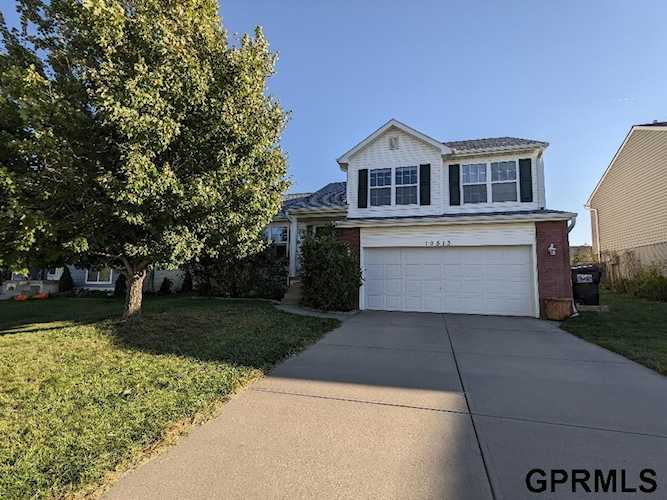 19513 W St Omaha, NE 68135