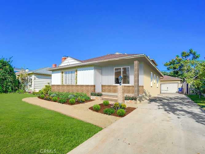 7806 Agnew Ave Los Angeles, CA 90045