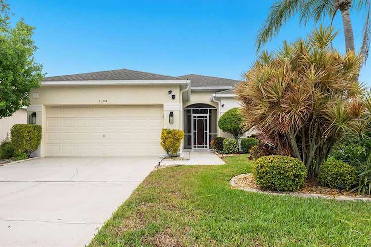 5004 45th St W Bradenton, FL 34210