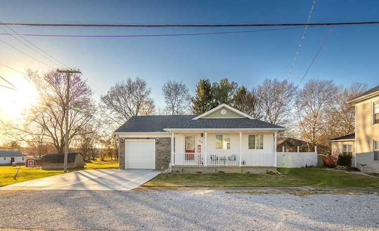 315 Lincoln Avenue Pleasantville, OH 43148