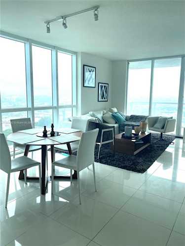 1871 NW S River Dr #903 Miami, FL 33125