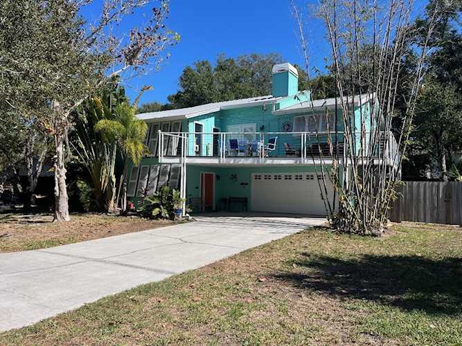244 Pinecrest Dr Palm Harbor, FL 34683