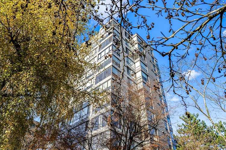 2115 W 40th Avenue #502 Vancouver, BC V6M 1W4