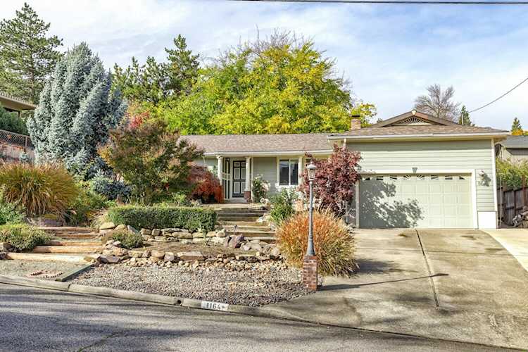 1164 Mira Mar Ave Medford, OR 97504